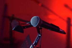 microphone-1080052_960_720